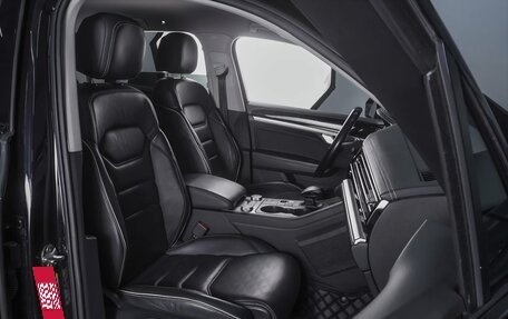 Volkswagen Touareg III, 2018 год, 4 450 000 рублей, 9 фотография