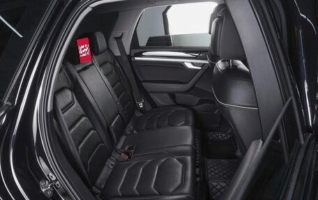 Volkswagen Touareg III, 2018 год, 4 450 000 рублей, 8 фотография