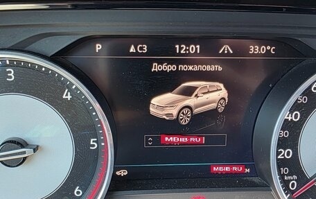 Volkswagen Touareg III, 2018 год, 4 450 000 рублей, 13 фотография