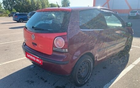 Volkswagen Polo IV рестайлинг, 2005 год, 230 000 рублей, 3 фотография