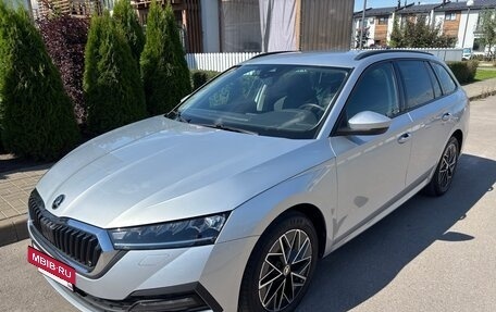 Skoda Octavia IV, 2023 год, 2 820 000 рублей, 16 фотография