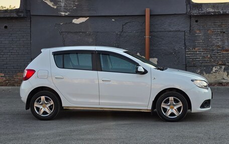 Renault Sandero II рестайлинг, 2017 год, 650 000 рублей, 3 фотография