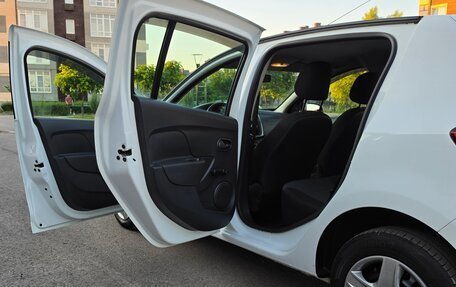 Renault Sandero II рестайлинг, 2017 год, 650 000 рублей, 14 фотография