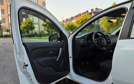 Renault Sandero II рестайлинг, 2017 год, 650 000 рублей, 15 фотография