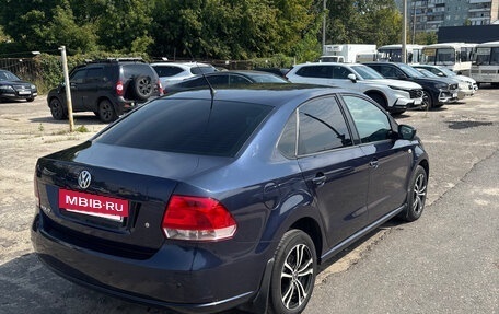 Volkswagen Polo VI (EU Market), 2011 год, 870 000 рублей, 4 фотография
