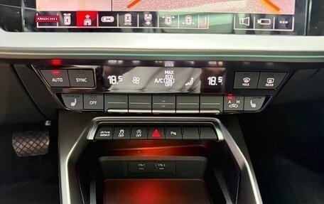 Audi A3, 2022 год, 2 300 000 рублей, 11 фотография