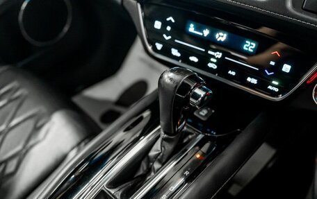 Honda Vezel, 2019 год, 2 014 000 рублей, 17 фотография