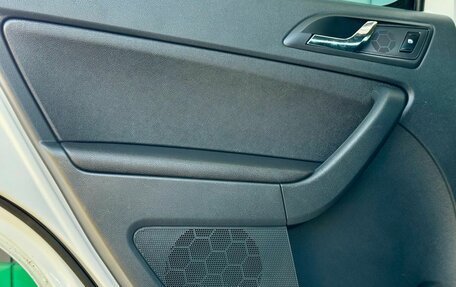 Skoda Yeti I рестайлинг, 2014 год, 1 179 000 рублей, 23 фотография