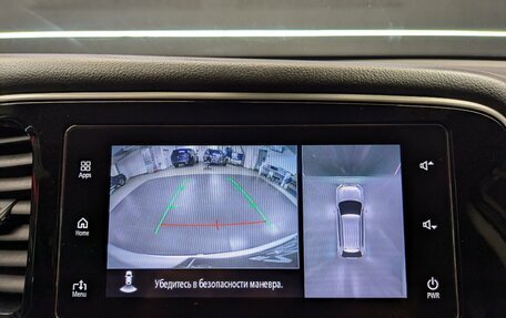 Mitsubishi Outlander III рестайлинг 3, 2018 год, 2 750 000 рублей, 7 фотография