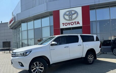 Toyota Hilux VIII, 2016 год, 2 610 000 рублей, 18 фотография