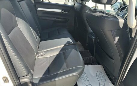 Toyota Hilux VIII, 2016 год, 2 610 000 рублей, 11 фотография