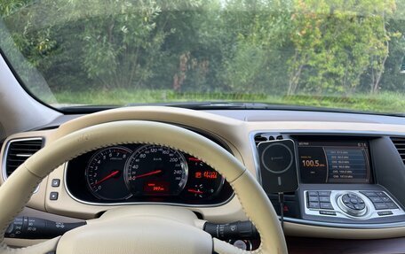 Nissan Teana, 2010 год, 900 000 рублей, 8 фотография