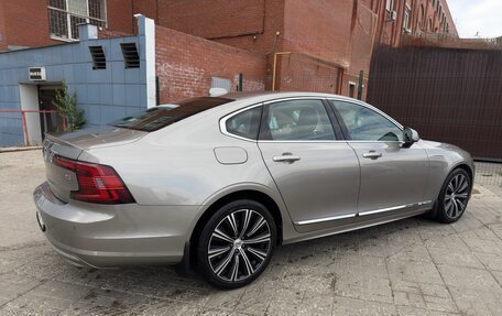 Volvo S90 II рестайлинг, 2021 год, 3 300 000 рублей, 3 фотография