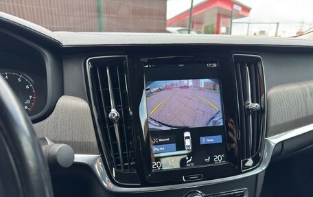 Volvo S90 II рестайлинг, 2021 год, 3 300 000 рублей, 13 фотография