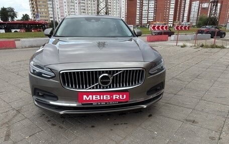 Volvo S90 II рестайлинг, 2021 год, 3 300 000 рублей, 5 фотография
