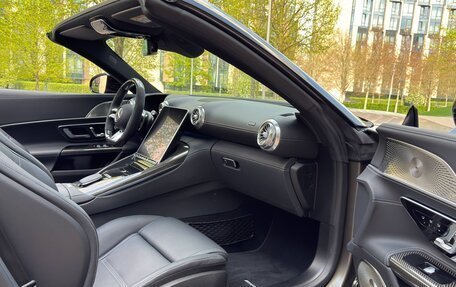 Mercedes-Benz SL-Класс AMG, 2023 год, 12 900 000 рублей, 32 фотография