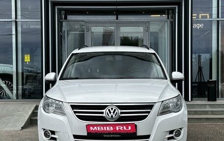 Volkswagen Tiguan I, 2011 год, 990 000 рублей, 2 фотография