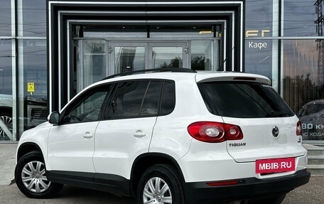 Volkswagen Tiguan I, 2011 год, 990 000 рублей, 5 фотография