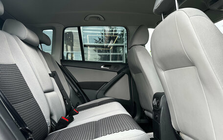 Volkswagen Tiguan I, 2011 год, 990 000 рублей, 16 фотография