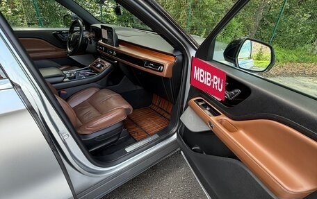 Lincoln Aviator II, 2020 год, 5 500 000 рублей, 9 фотография