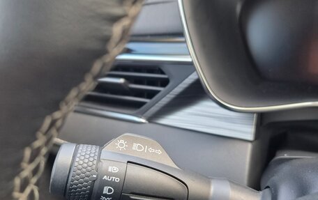 Geely Atlas, 2022 год, 2 000 000 рублей, 24 фотография