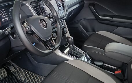Volkswagen T-Roc I, 2020 год, 2 350 000 рублей, 11 фотография