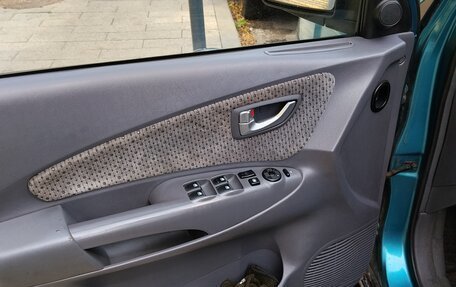 Hyundai Tucson III, 2004 год, 750 000 рублей, 6 фотография
