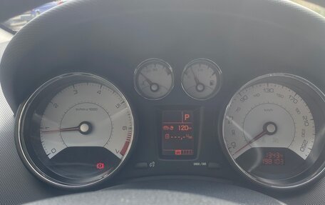 Peugeot 408 I рестайлинг, 2013 год, 300 000 рублей, 10 фотография