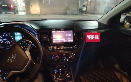 Hyundai Solaris II рестайлинг, 2020 год, 950 000 рублей, 2 фотография