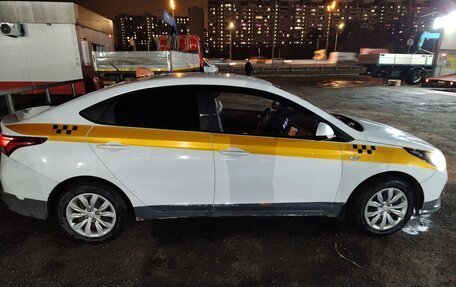 Hyundai Solaris II рестайлинг, 2020 год, 950 000 рублей, 5 фотография