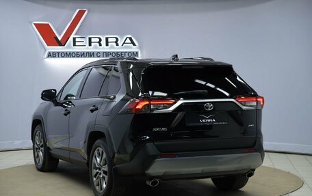 Toyota RAV4, 2021 год, 3 150 000 рублей, 7 фотография