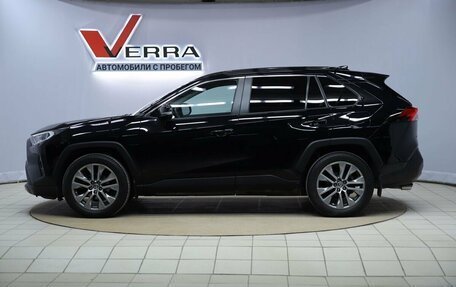 Toyota RAV4, 2021 год, 3 150 000 рублей, 8 фотография