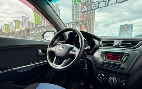 KIA Rio III рестайлинг, 2013 год, 769 000 рублей, 23 фотография