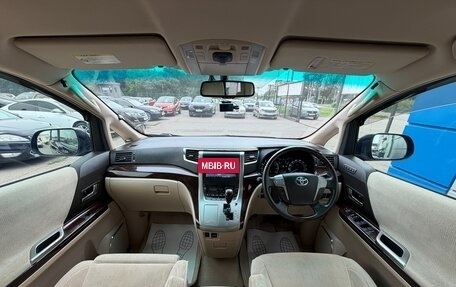 Toyota Alphard III, 2012 год, 1 997 000 рублей, 17 фотография