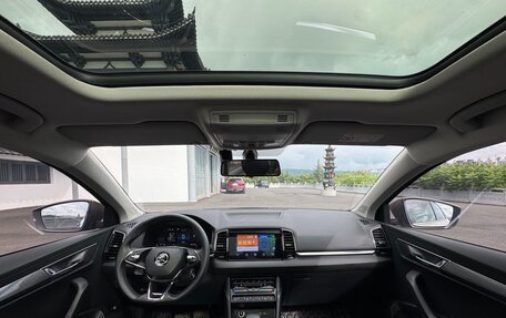 Skoda Karoq I, 2022 год, 2 093 000 рублей, 9 фотография
