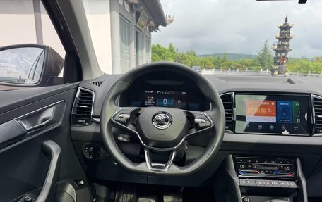 Skoda Karoq I, 2022 год, 2 093 000 рублей, 10 фотография