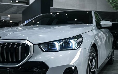 BMW 5 серия, 2024 год, 7 350 000 рублей, 5 фотография