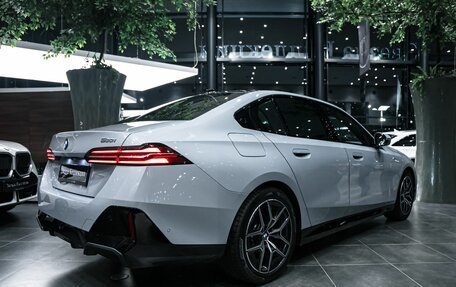 BMW 5 серия, 2024 год, 7 350 000 рублей, 9 фотография
