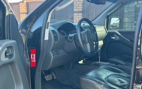 Nissan Navara (Frontier), 2007 год, 850 000 рублей, 6 фотография