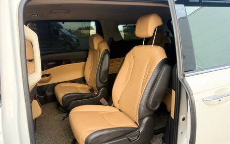 KIA Carnival, 2020 год, 3 100 000 рублей, 13 фотография