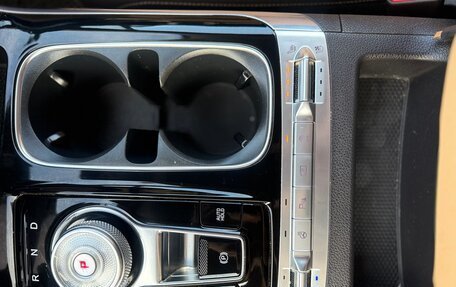 KIA Carnival, 2020 год, 3 100 000 рублей, 22 фотография