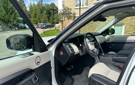 Land Rover Discovery IV, 2025 год, 11 980 000 рублей, 19 фотография