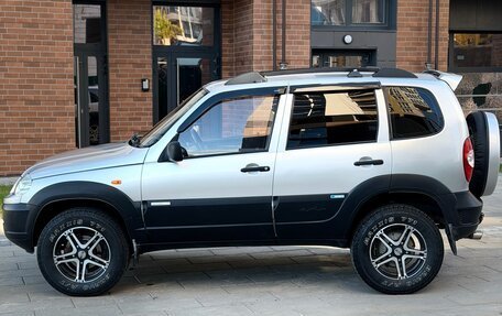 Chevrolet Niva I рестайлинг, 2011 год, 545 000 рублей, 6 фотография