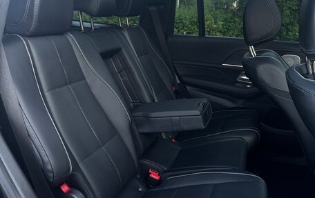 Mercedes-Benz GLS, 2024 год, 14 299 000 рублей, 11 фотография