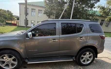 Chevrolet TrailBlazer II, 2014 год, 1 600 000 рублей, 2 фотография