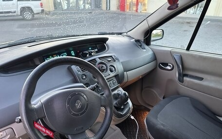 Renault Scenic III, 2004 год, 550 000 рублей, 11 фотография