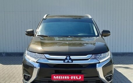 Mitsubishi Outlander III рестайлинг 3, 2018 год, 1 849 000 рублей, 5 фотография