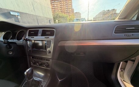 Volkswagen Golf VII, 2014 год, 1 000 000 рублей, 15 фотография