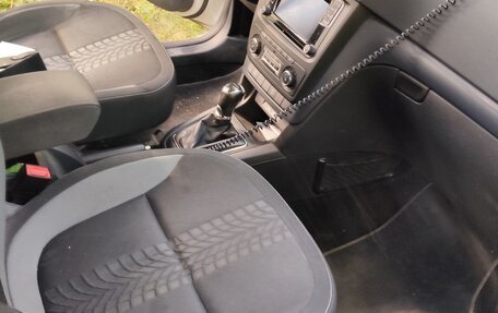Skoda Yeti I рестайлинг, 2015 год, 1 250 000 рублей, 21 фотография