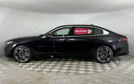 BMW 5 серия, 2025 год, 8 550 000 рублей, 6 фотография